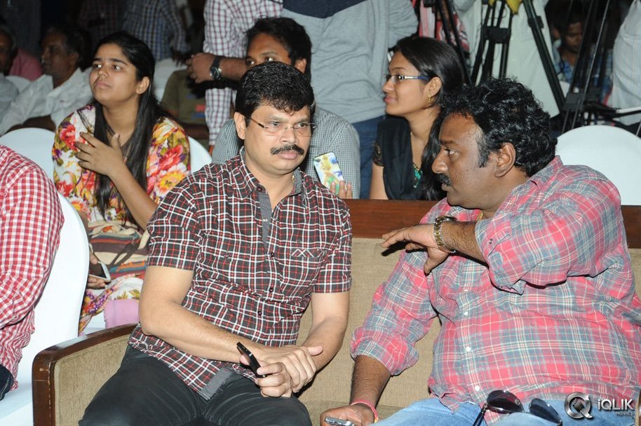 Lovers-Movie-Platinum-Disc-Function